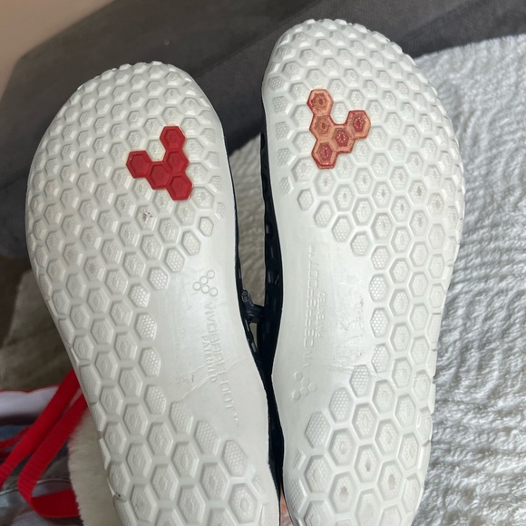 Vivo Barefoot Black Athletic Shoes - Picture 3 of 7